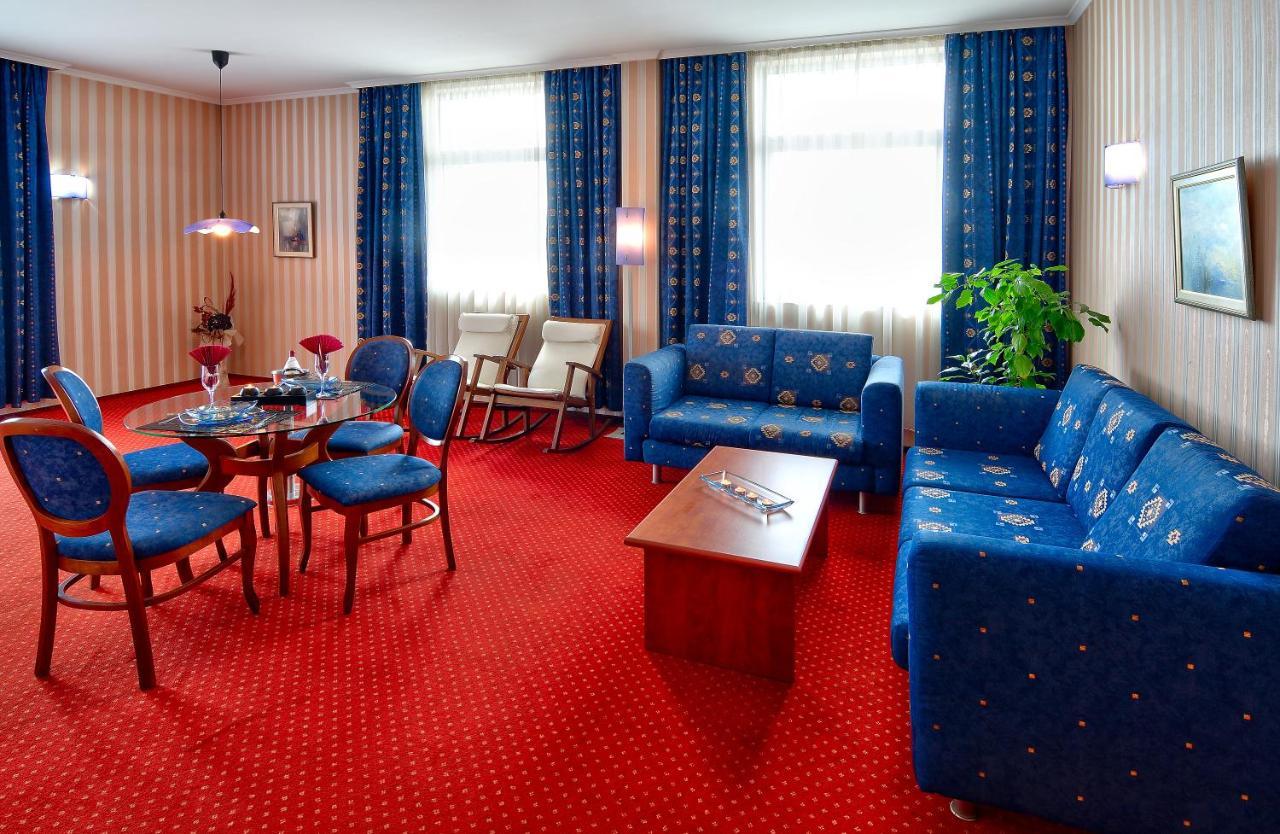 Aqua Hotel Varna Extérieur photo